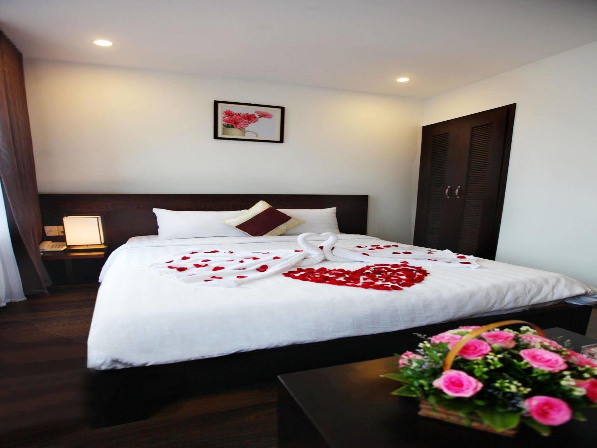 Emily Hotel & Apartment Đà Nẵng Extérieur photo